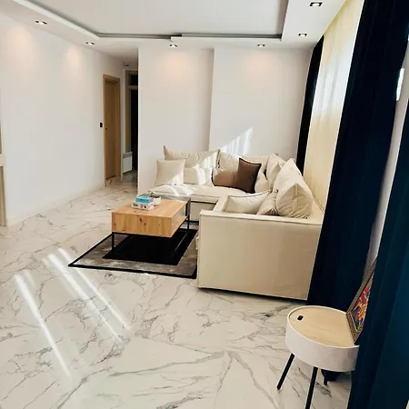 Luxori 