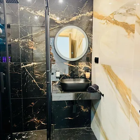 Apartment Luxuri 